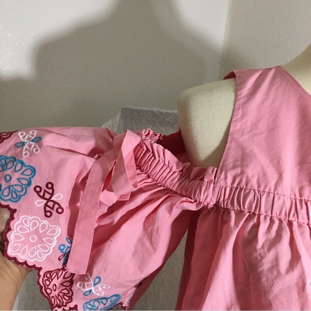 Loft Cold Shoulder Embroidered Top Size Small - Picture 6 of 12